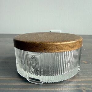 Vintage Art Deco powder or trinket jar